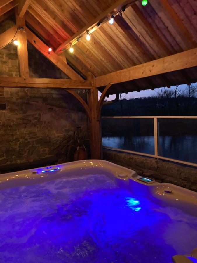 Le Moulin De Bretigneul Bed & Breakfast Saint-Aubin-des-Landes Exterior foto